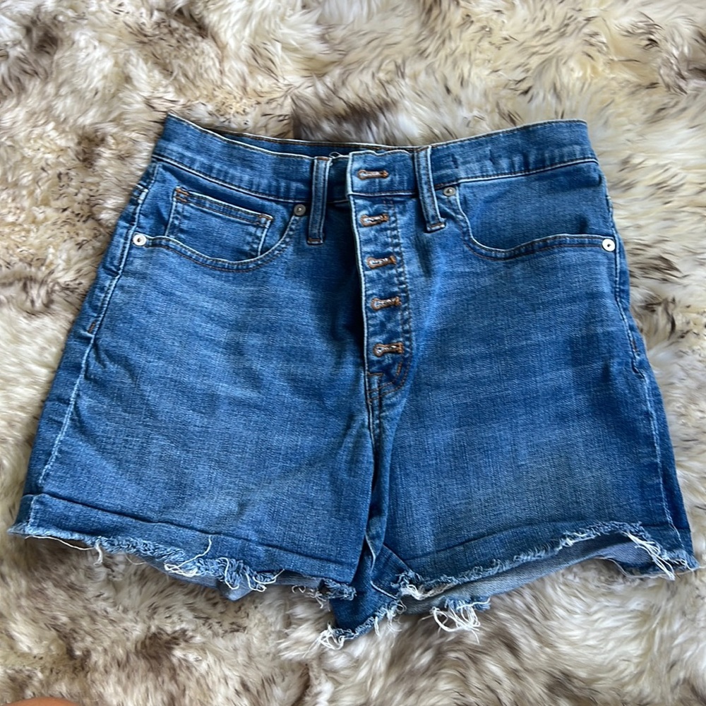 Madewell High rise shorts